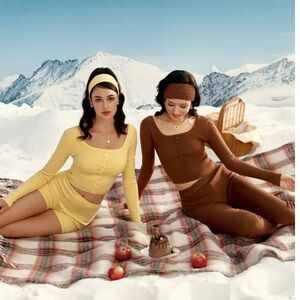 NWT Nana Jacqueline Holly Top & Shorts Set size S in yellow